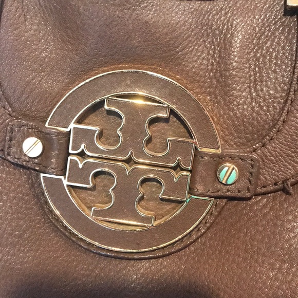 Tory Burch Amanda Hobo BROWN - Picture 3 of 3